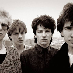 U2